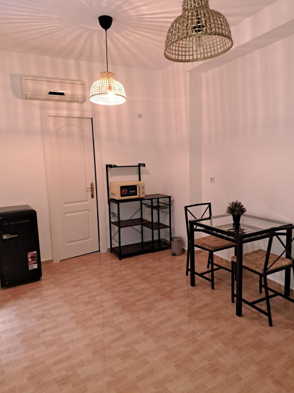 Liam Studio In Sevilla Centric — Photos 3